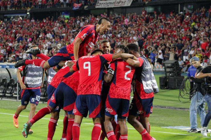Celebración del segundo gol