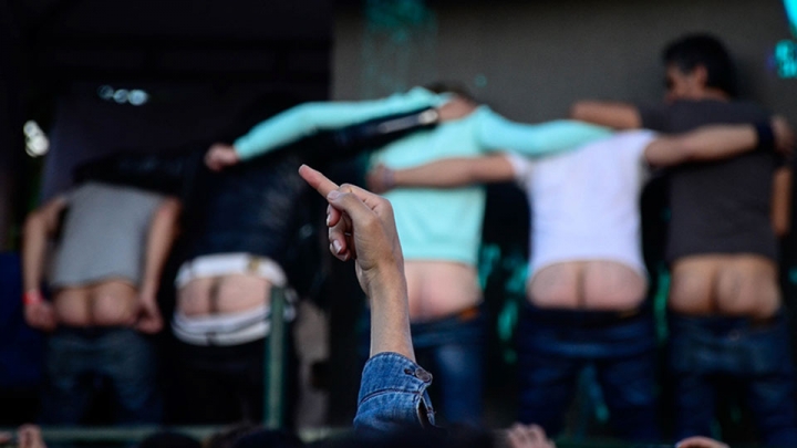 "Con su lado popular"