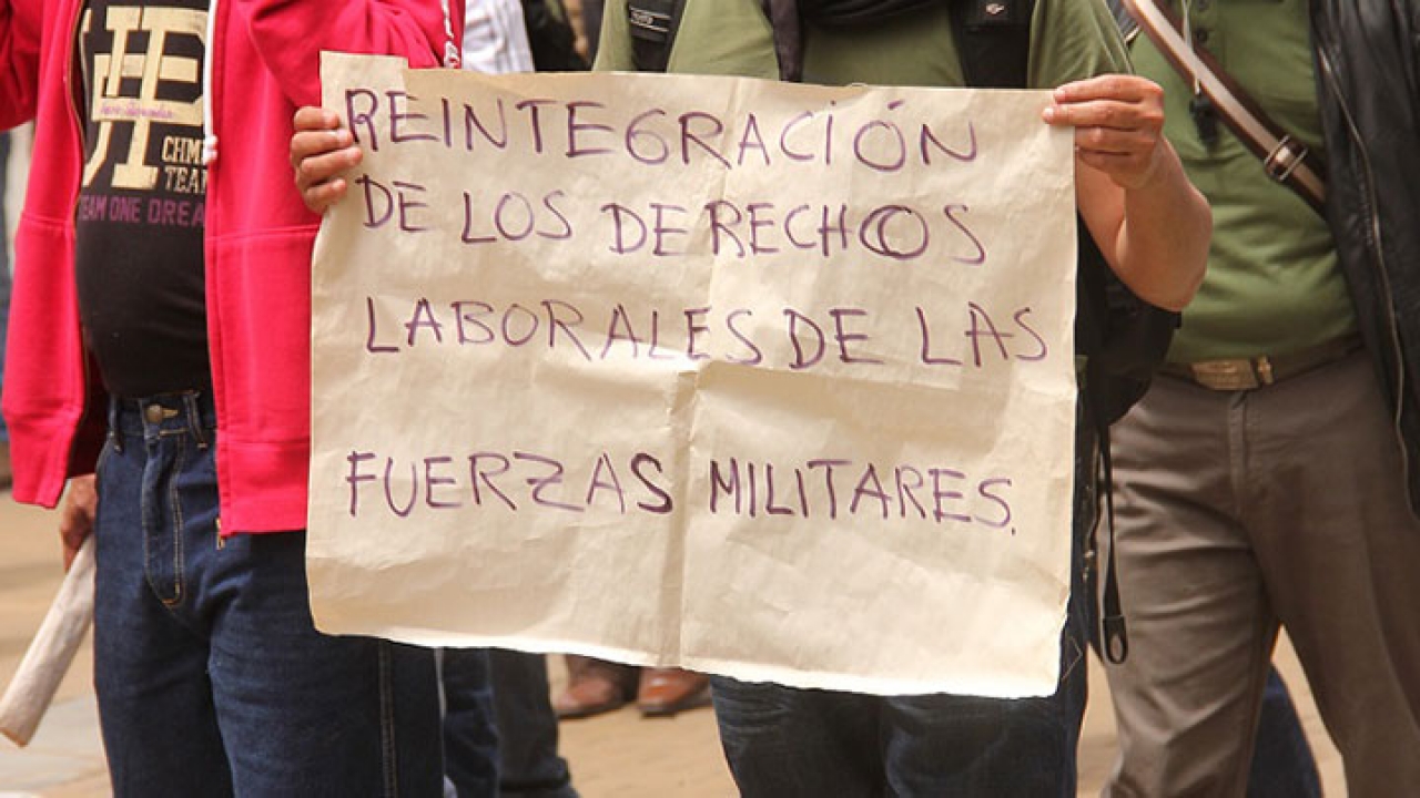 Personajes|Que pare !|ETB|Calmando un poco las cosas|Manifestantes|Manifestantes|Encapuchados lanzan bomba molotov a la Policía|Personajes|Personajes|Las universidades privadas contra Santos|Personajes|A correr!!!|Personajes|Tranquilidad en la protesta|¿Donde está?|El Paro Nacional se toma Bogotá|Encapuchados lanzan objetos a la Policía|Encapuchados lanzan bomba molotov a la Policía|El Paro Nacional se toma Bogotá|||