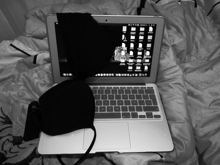 La pr&aacute;ctica del sexting incluye fotos y videos&nbsp;de contenido sexual expl&iacute;cito. &nbsp;