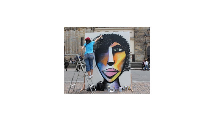 "Yo pinto a favor de la lucha que ha tenido la mujer"