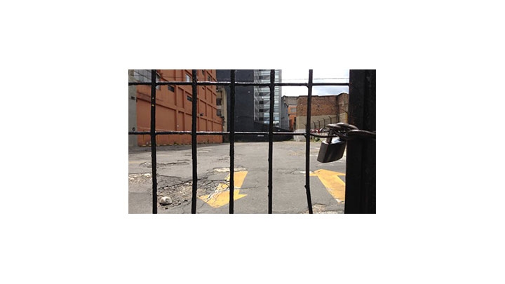 El POT origin&oacute; el cierre o venta de muchos parqueaderos