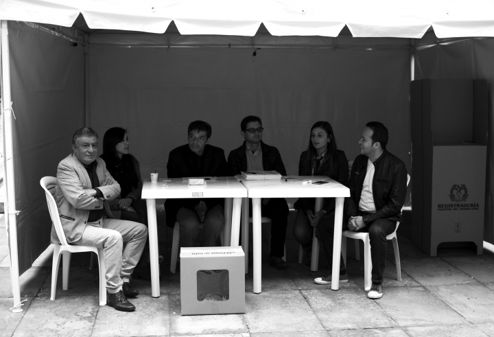 Puesto n&uacute;mero 45 de votaci&oacute;n ubicado en el Congreso de la Rep&uacute;blica de Colombia