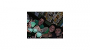 Con cerveza verde se celebró en Bogotá el día de San Patricio.|||