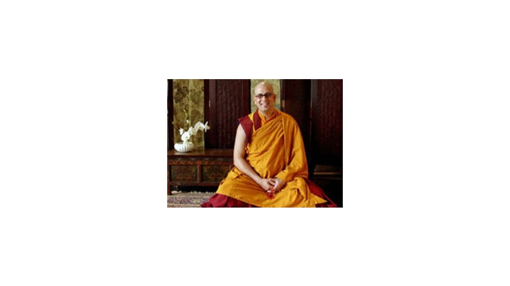 Venerable Tenzin Priyadarshi Rinpoche, Director del Centro de Dalai Lama para la &Eacute;tica y los valores transformadores