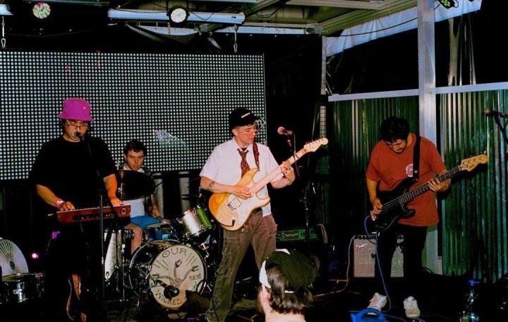 La ganancia mínima del streaming para los artistas de rock e indie en Bogotá