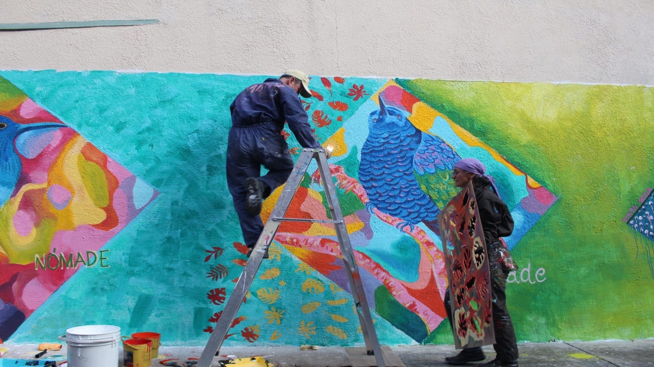 Muralismo para revitalizar la Calle de los Abrazos