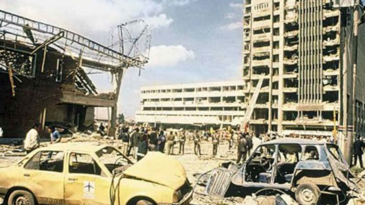 Edificio del DAS destruido||||