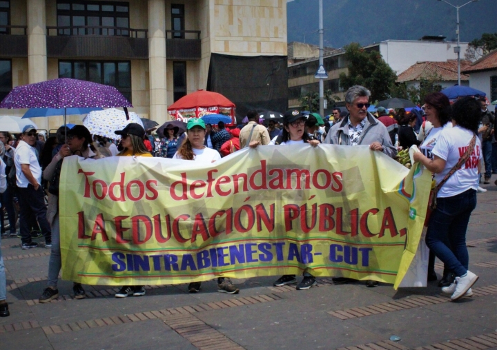 As&iacute; fue la jornada de manifestaciones del paro de Fecode en el centro de Bogot&aacute;