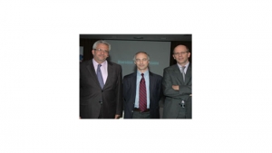 En el evento estuvo inaugural de la maestría de Periodismo estuvo presente el rector de la Universidad del Rosario, Hans Peter Knudsen Quevedo (izquierda de la foto)|||