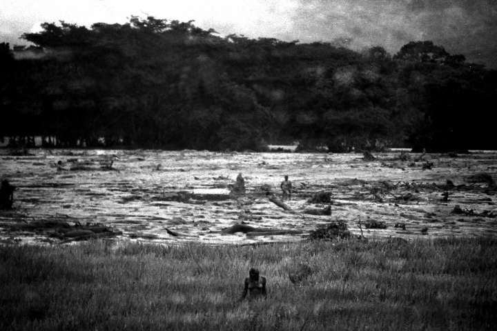 Lo único que se veía de Armero era barro