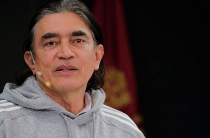 Gustavo Bol&iacute;var en el conversatorio de la Universidad del Rosario