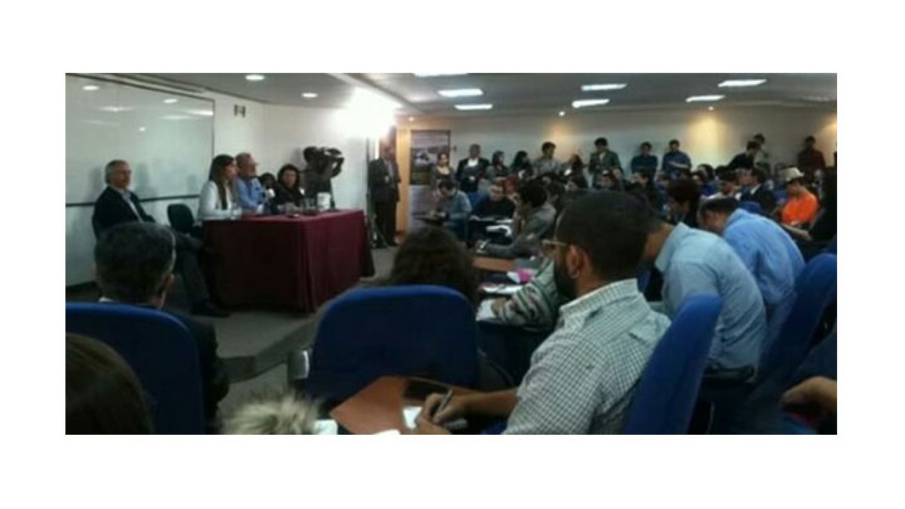 Conferencia en ciencias sociales.|||