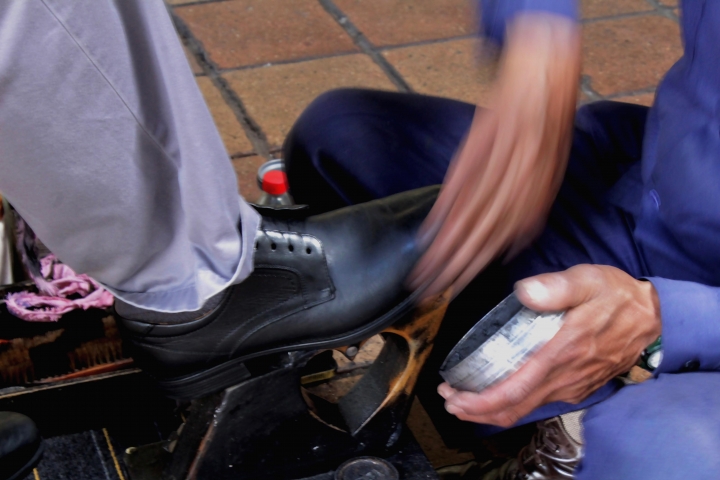 Con precisión y rapidez es el trabajo de un bolador