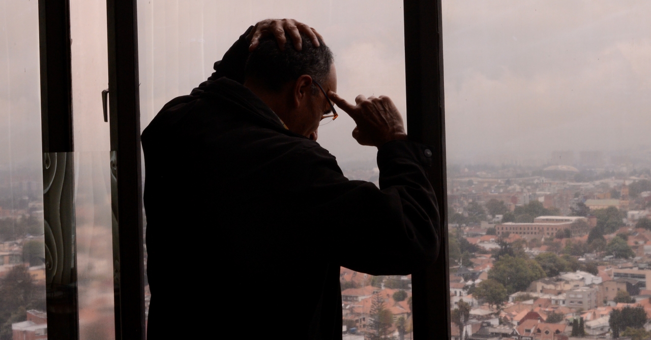 Tasa de suicidios en Colombia alcanza su punto más alto en 10 años: ¿qué hay detrás?