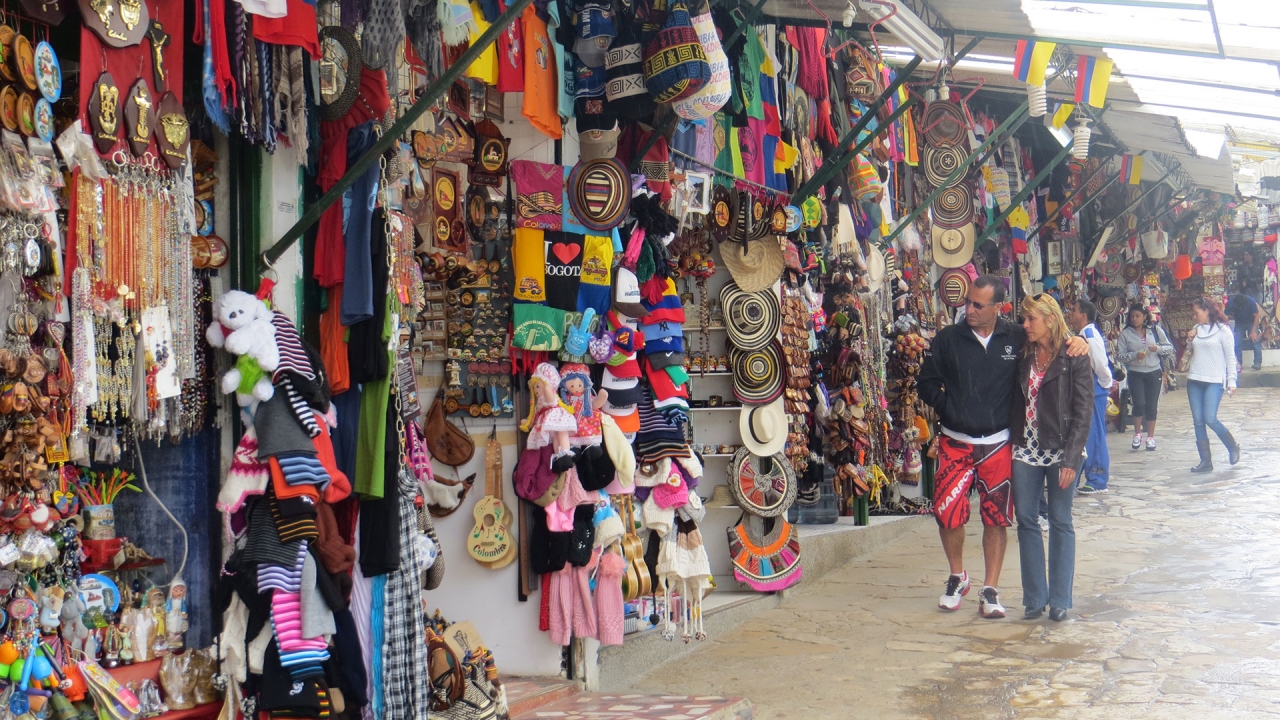 Pasaje comercial del cerro de Monserrate||||