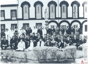 Primera promoción de medicina de la Universidad del Rosario en el año de 1970.|||