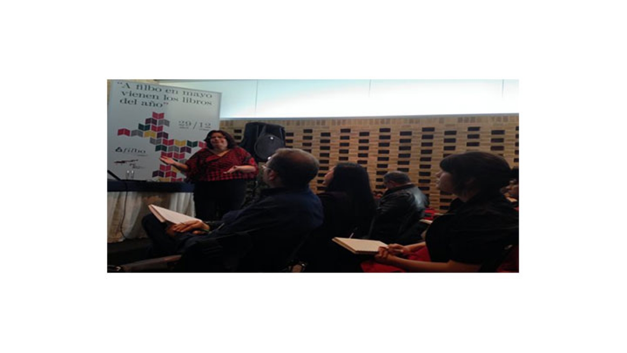 Maritza Diaz, directora de un taller de escritura en Bogotá.|||