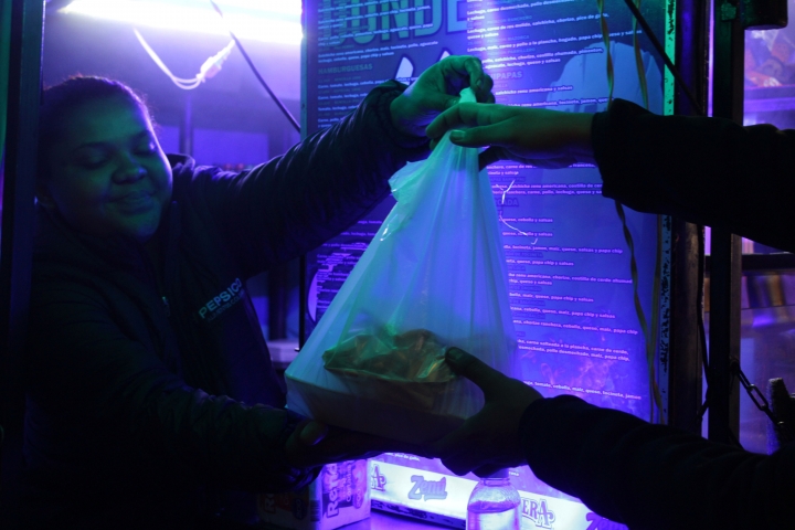 Puesto de arepas en Mazuren