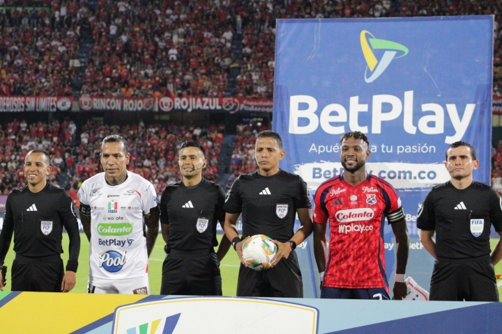 Terna arbitral del partido Deportivo Independiente Medellín vs Once Caldas en el semestre 2025-l en el Estadio Atanasio Girardot