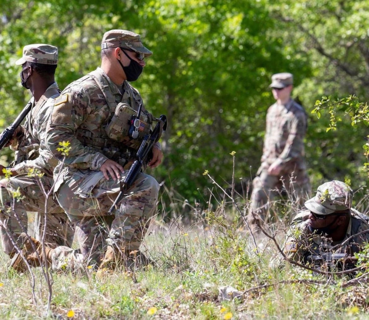 Harry Pacheco en Ford Hood-Texas|Pacheco identificando campo|Foto oficial US ARMY|||