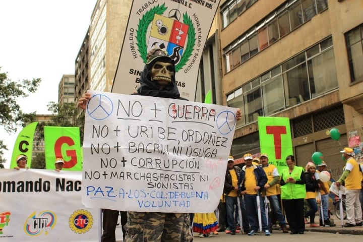 As&iacute; se vivi&oacute; la marcha por el D&iacute;a Internacional del Trabajo en Bogot&aacute;