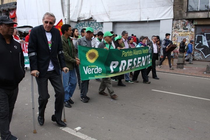 As&iacute; se vivi&oacute; la marcha por el D&iacute;a Internacional del Trabajo en Bogot&aacute;