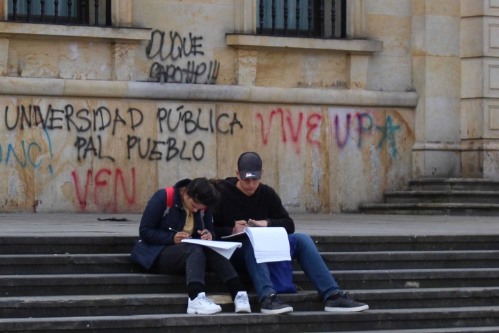 Los estudiantes a&uacute;n siguen a la espera del cumplimiento de los pactos por la educaci&oacute;n.