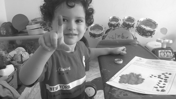 Allegro: A trav&eacute;s de pinturas, canciones y juegos, Gabriel memoriza los n&uacute;meros y se une al aprendizaje virtual. 20/04/2020