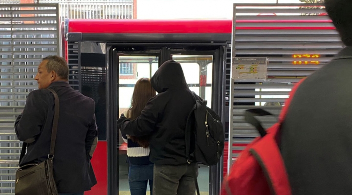 Bogot&aacute; promedia casi tres casos de acoso por d&iacute;a y en el Metro de Medell&iacute;n hay uno cada 28 horas, seg&uacute;n revel&oacute; El Tiempo.