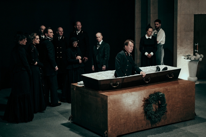 Muerte Ordinaria - Teatro de las naciones