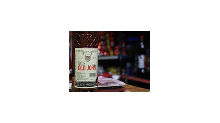El "Whisky Old John" fue prohibido y sustituido por el "Licor de Whisky Old John".