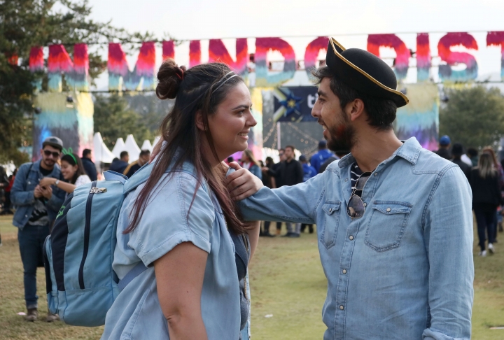 El amor lati&oacute; al comp&aacute;s de la m&uacute;sica.