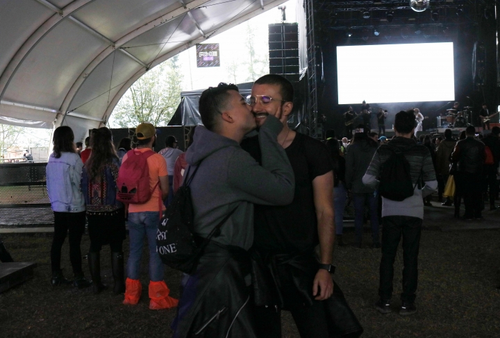 Las muestras de afecto amenizaron el festival de m&uacute;sica m&aacute;s importante de la capital.