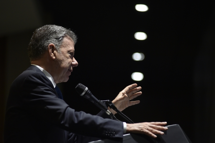 A pocas horas de entregar el poder, Santos resalt&oacute; que su gobierno caracteriz&oacute; por la transparencia y su lucha por la corrupci&oacute;n.