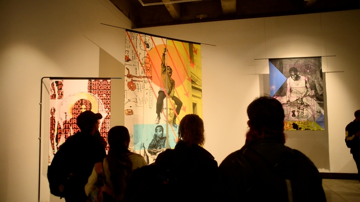 Sala de exposici&oacute;n "A&uacute;n por nombrar" con la curadur&iacute;a de Paola Pe&ntilde;a