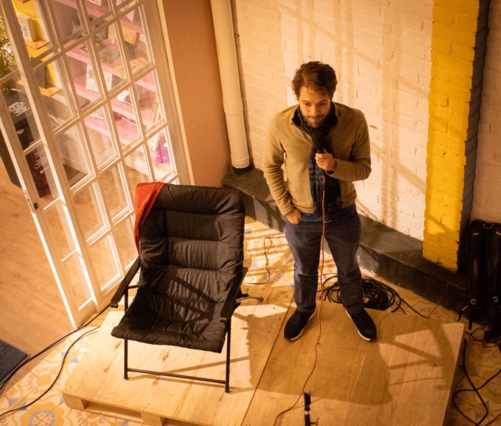 'En micros abiertos, El Divan'