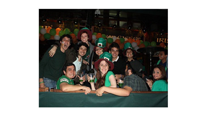 San Patricio visti&oacute; de verde a Bogot&aacute;