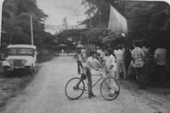 Recordar del lat&iacute;n recordari