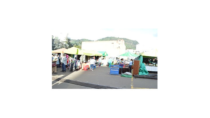Mercado de las Pulgas de San Alejo cumple 30 a&ntilde;os