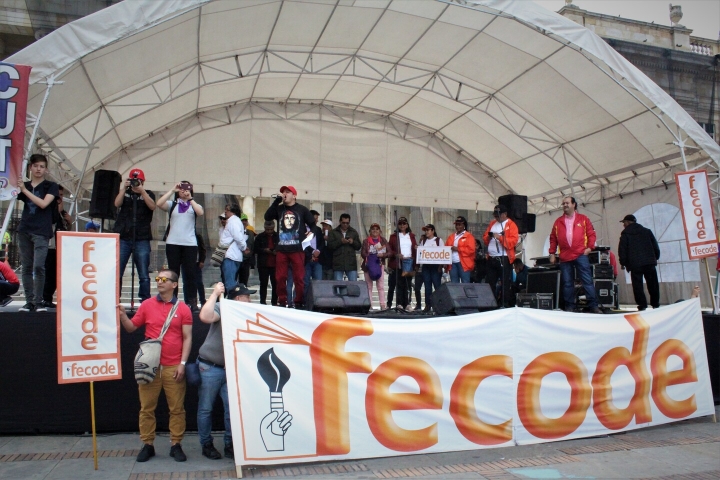 As&iacute; fue la jornada de manifestaciones del paro de Fecode en el centro de Bogot&aacute;