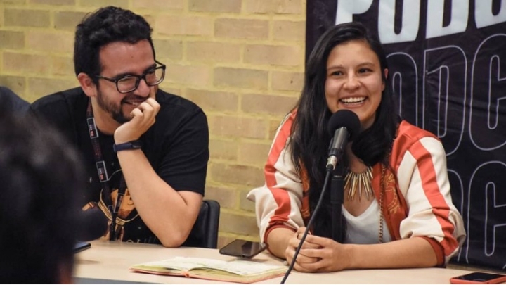 Integrantes de Presunto Podcast con Est&uacute;pido Nerd en el evento Podcastinaci&oacute;n