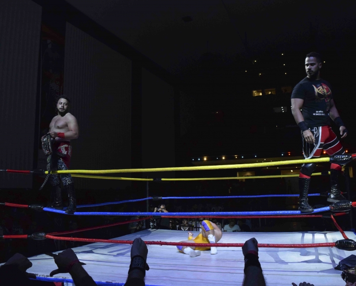 &lsquo;Solo por una noche&rsquo;: estrellas de lucha libre sobre el ring