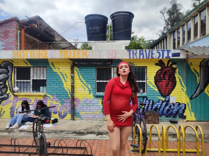 La justicia que brilla: la resistencia drag como un acto pol&iacute;tico