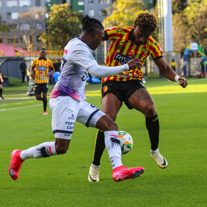 El partido estuvo bastante caliente por lado y lado