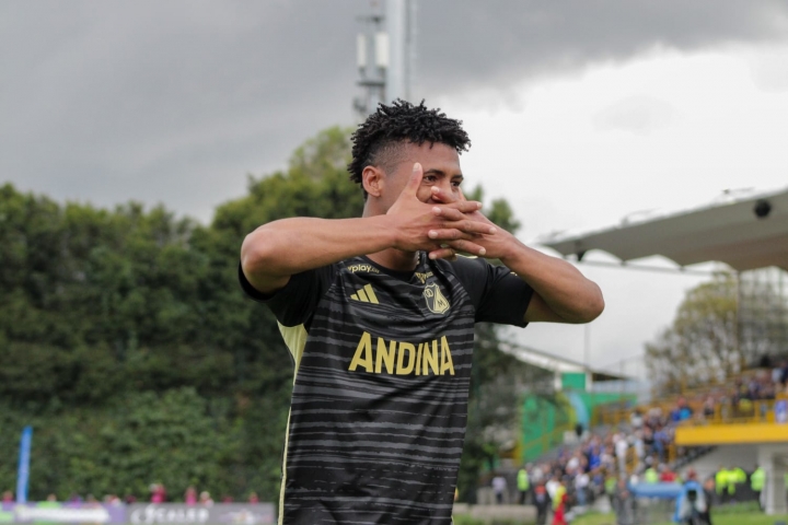 Celebraci&oacute;n del primer gol de Millonarios