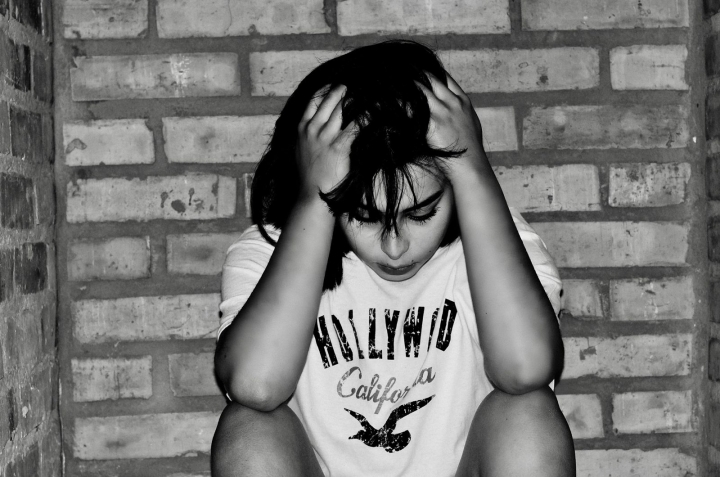Seg&uacute;n la OMS, cerca de 450 millones de personas sufren trastornos de salud mental en el mundo. (Imagen recreada)