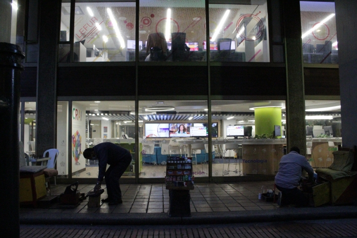 Jornadas laborales de aproximadamente 12 horas