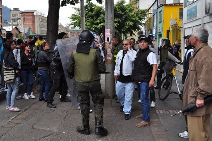 Da&ntilde;os colaterales tras manifestaciones contra Transmilenio