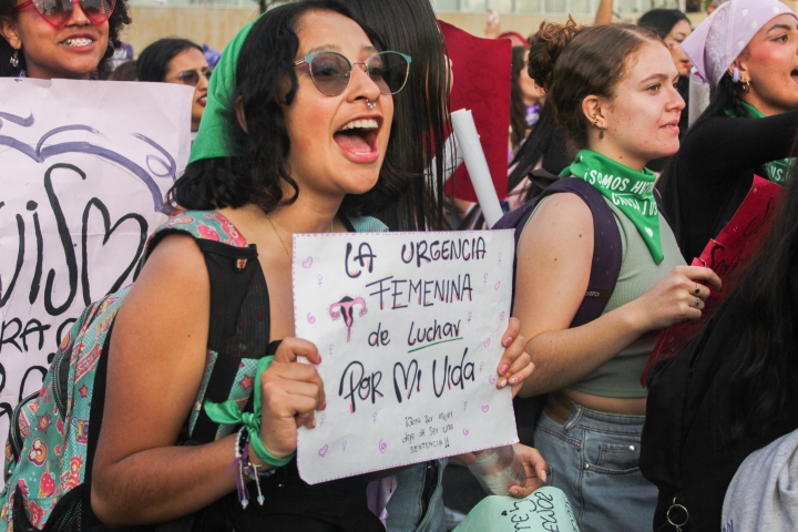 "La urgencia femenina de luchar por mi vida"